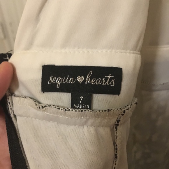 Black lace formal gown with slit in front - Picture 6 of 8